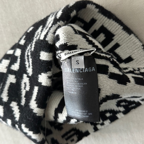 🖤Balenciaga🖤Wool Knit Logo Beanie - Picture 6 of 10